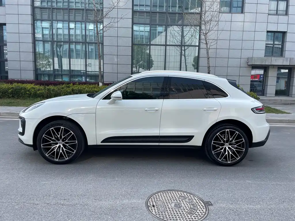 Macan 2023 Macan 2.0T купить на сайте DeffCars