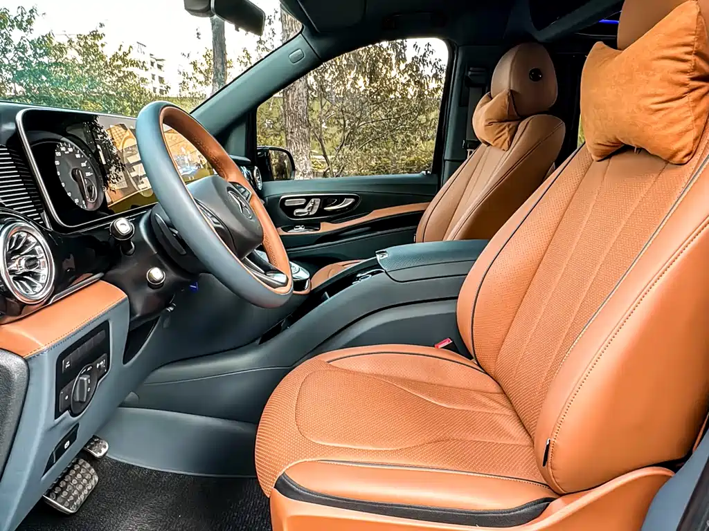 Vito 2023 2.0T Business Edition 7 seats купить на сайте DeffCars
