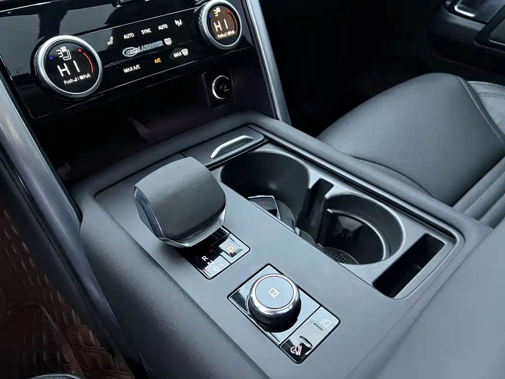 Discover the 2023 360PS R-Dynamic S купить на сайте DeffCars