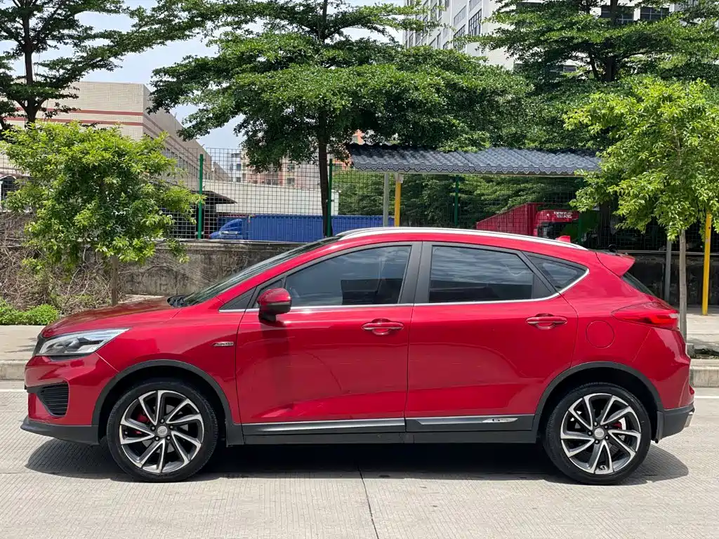 Emgrand GS 2018 Trendsetting Edition 1.4T Automatic Premium Smart Connected Model купить на сайте DeffCars