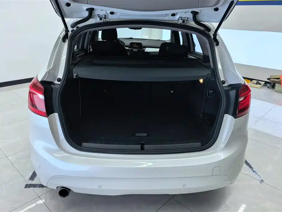 BMW 2 Series Station Wagon 2016 218i Fashion Model купить на сайте DeffCars