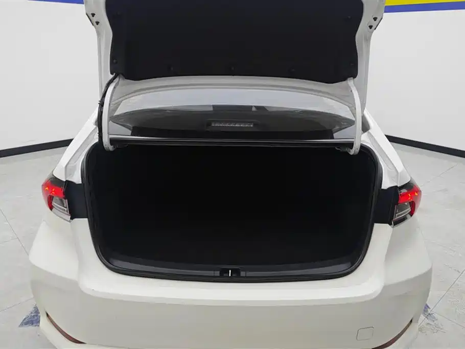 Corolla 2022 1.2T S-CVT Pioneer PLUS Edition купить на сайте DeffCars