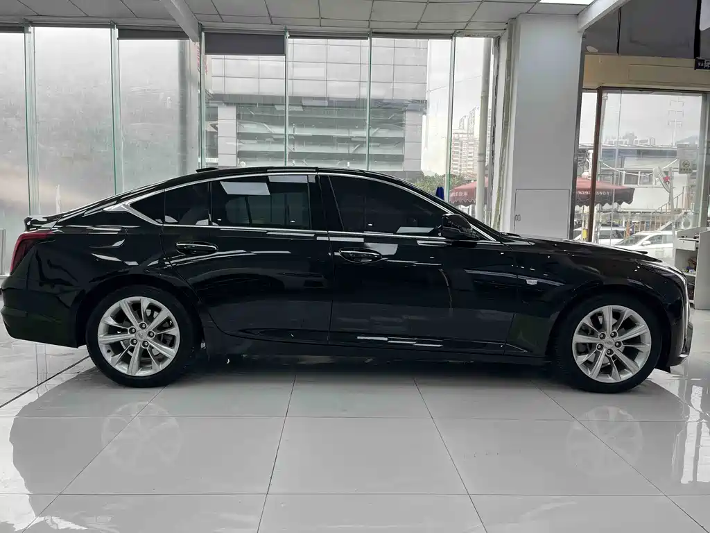 Cadillac CT5 2024 28T Luxury Pro купить на сайте DeffCars