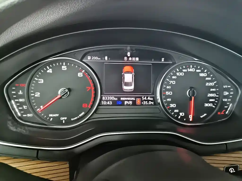 Audi A4L 2018 30th Anniversary Model 40 TFSI Enterprising купить на сайте DeffCars