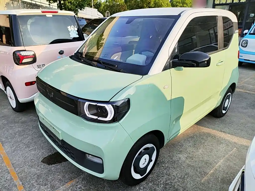 Hongguang MINIEV 2022 Macaron Premium Lithium Iron Phosphate купить на сайте DeffCars
