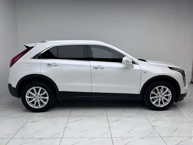 Cadillac XT4 2021 28T two-wheel drive technology купить на сайте DeffCars