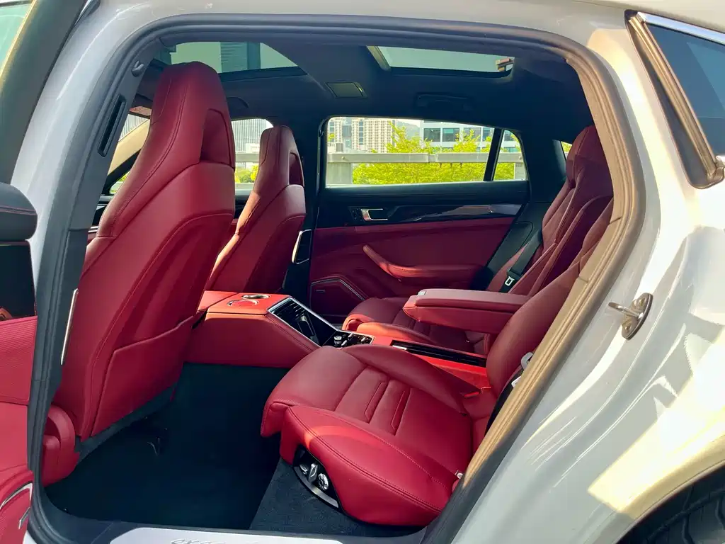 Panamera 2019 Panamera Executive Extended Edition 2.9T купить на сайте DeffCars