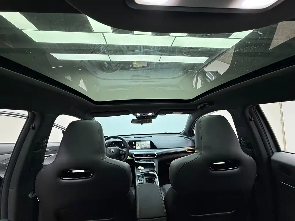 Changan UNI-T 2022 2.0T pilot model купить на сайте DeffCars