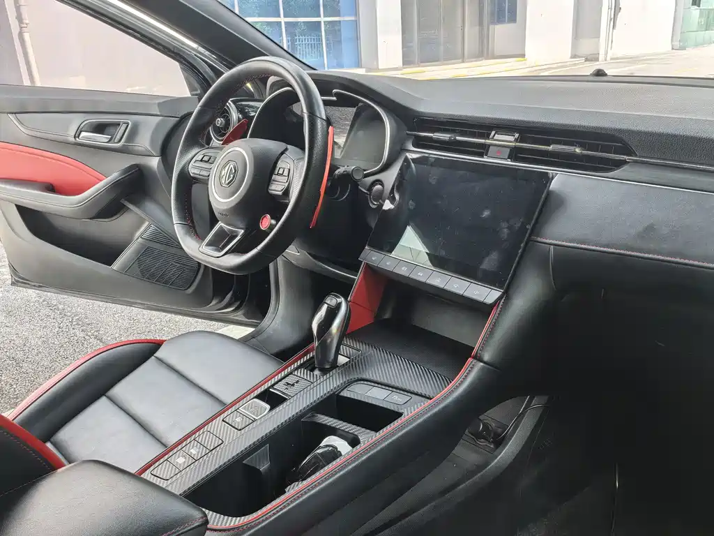 MG6 2020 1.5T Automatic Trophy Deluxe Edition купить на сайте DeffCars