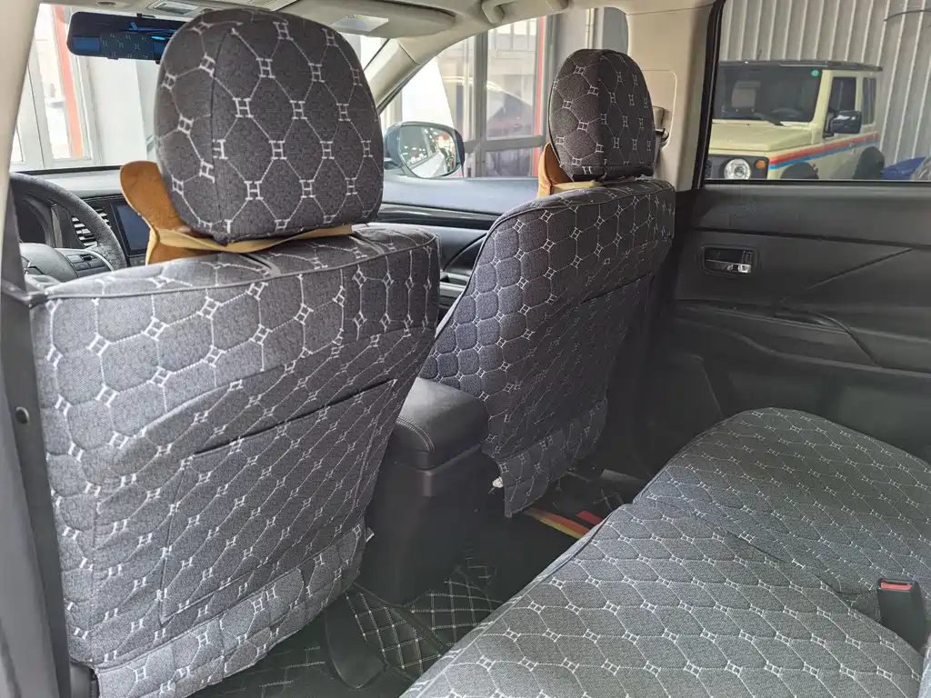 Outlander 2020 2.0L 2WD Smooth Edition 5 seats купить на сайте DeffCars
