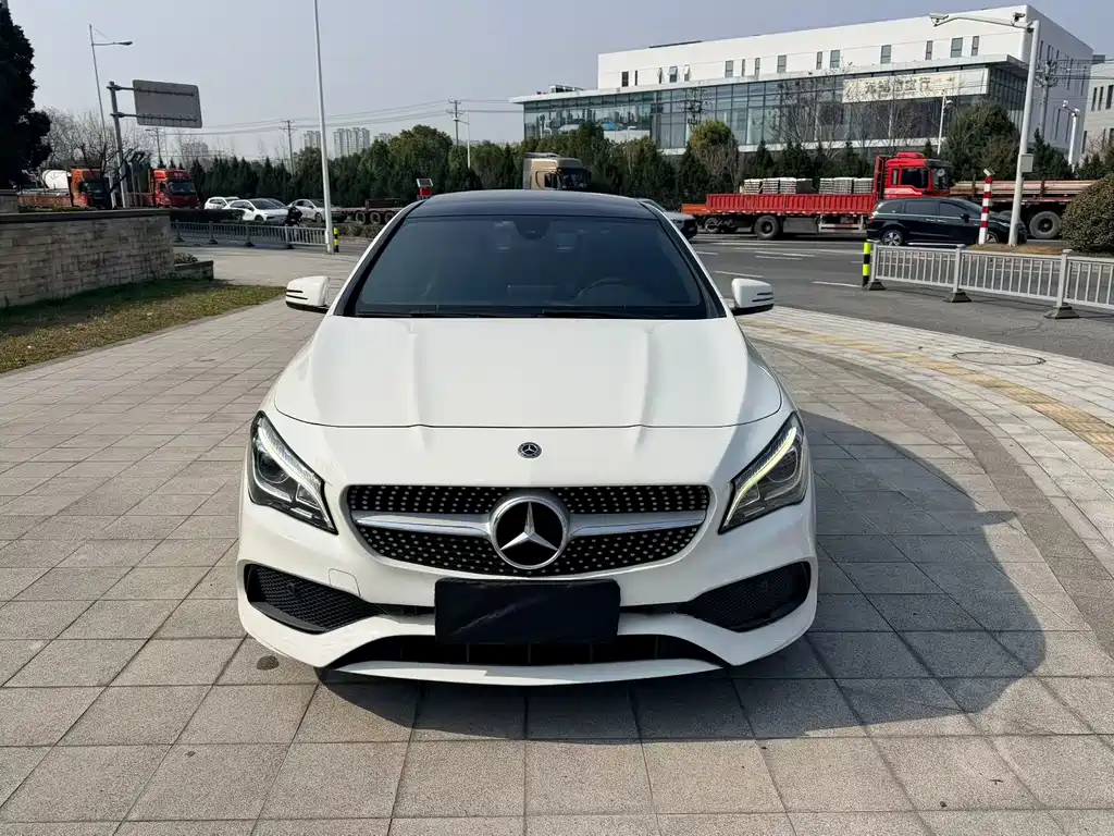 Mercedes-Benz CLA imported 2017 facelift CLA 200 fashion model купить на сайте DeffCars