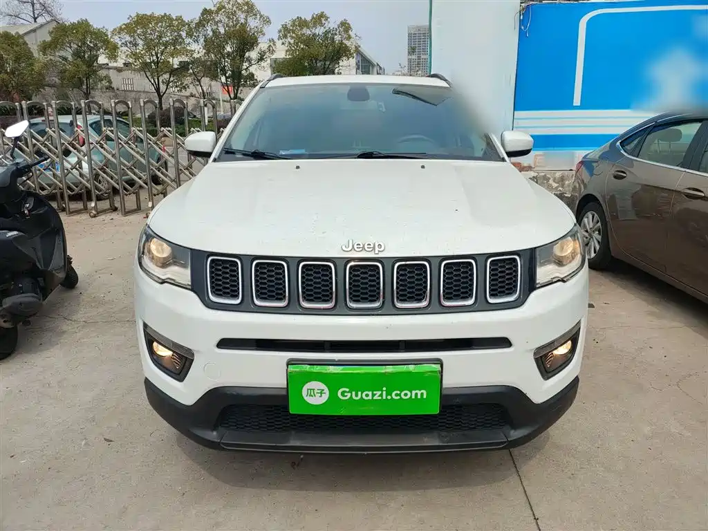 Compass 2019 220T Automatic Joy Edition купить на сайте DeffCars