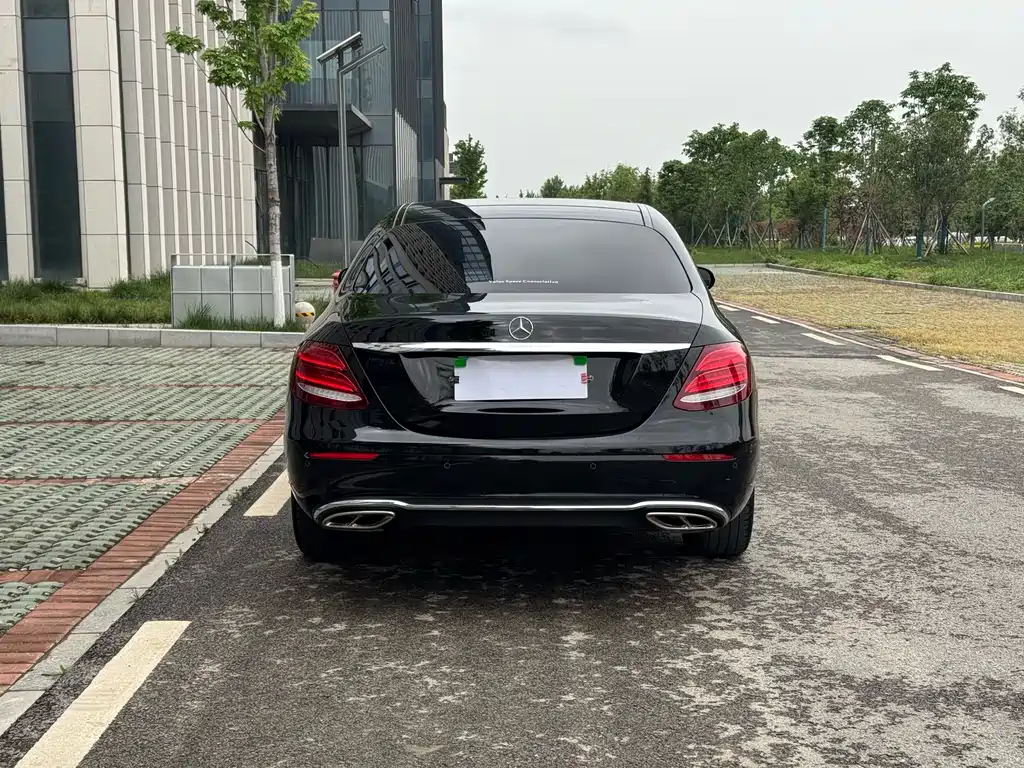 Mercedes-Benz E-Class 2019 E 300 L Fashion купить на сайте DeffCars