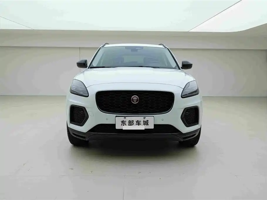 Jaguar E-PACE 2024 R-DYNAMIC SE BLACK купить на сайте DeffCars