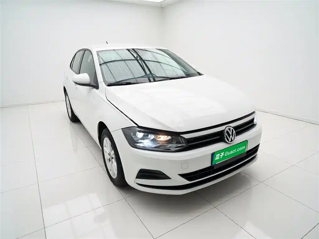 Polo 2023 facelift Plus 1.5L automatic indulgence version купить на сайте DeffCars