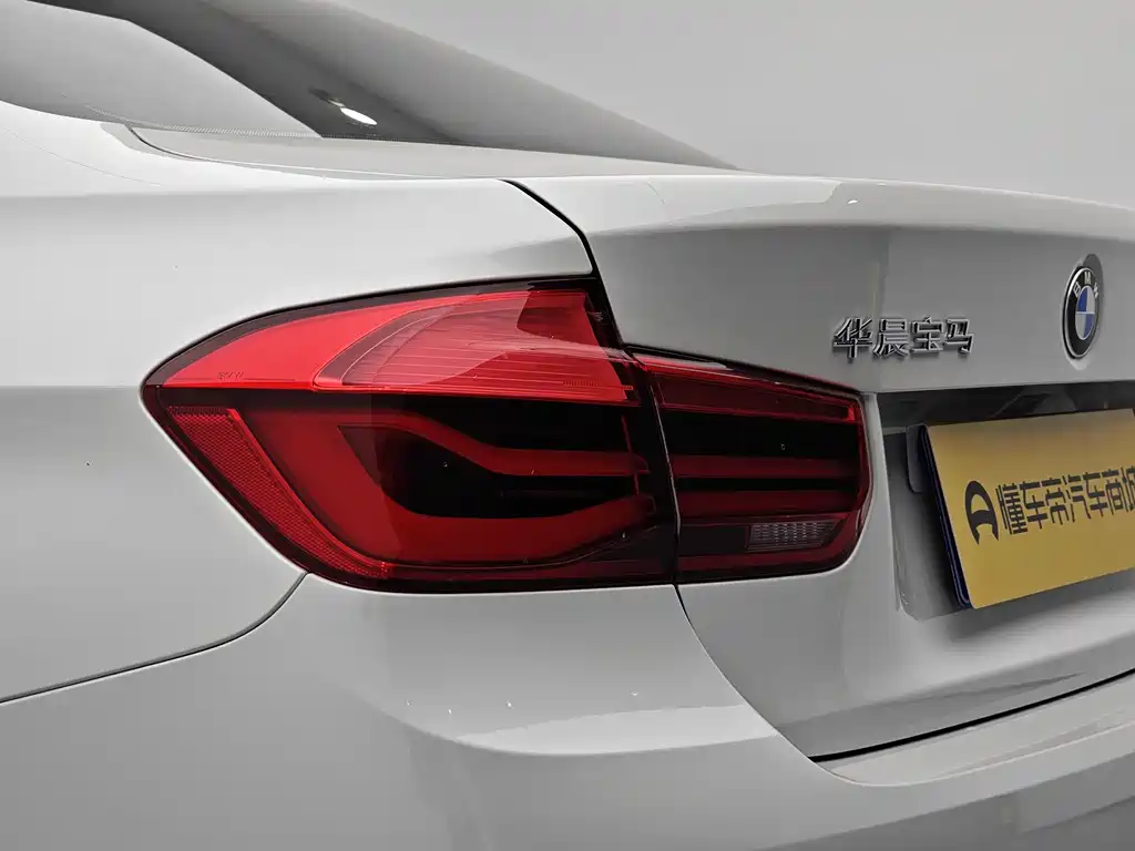 BMW 3 Series 2017 318Li Fashion Model купить на сайте DeffCars