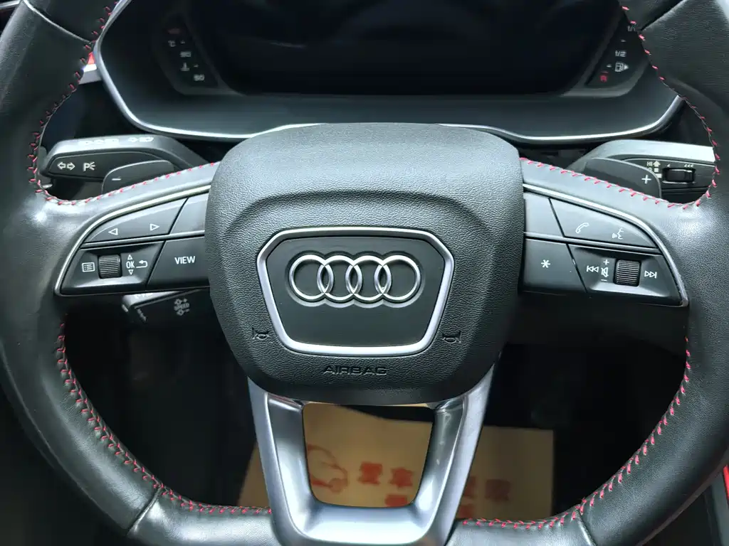 Audi Q3 2022 35 TFSI Fashionable and Dynamic купить на сайте DeffCars