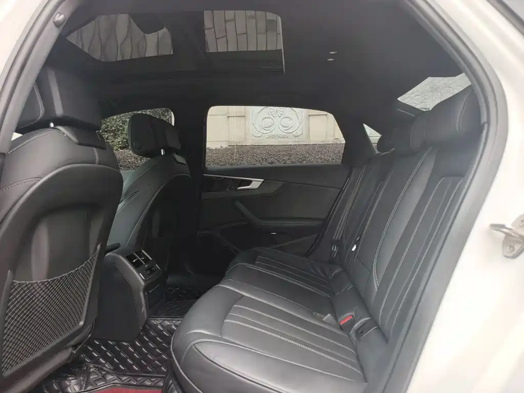 Audi A4L 2023 40 TFSI luxury and dynamic model купить на сайте DeffCars