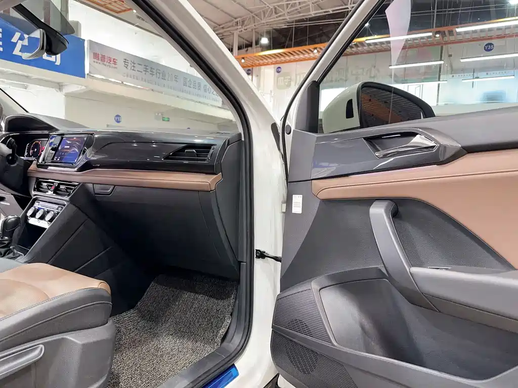 Tuyue 2019 280TSI two-wheel drive flagship version National VI купить на сайте DeffCars