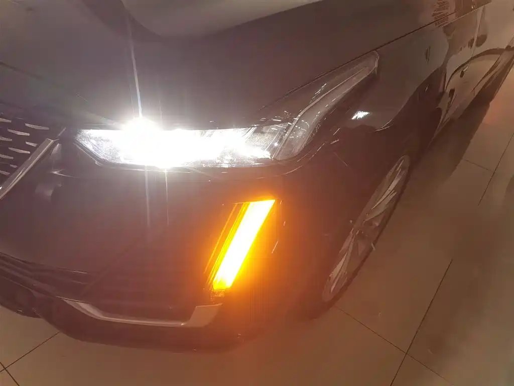 Cadillac CT5 2022 28T luxury model (standard version) купить на сайте DeffCars