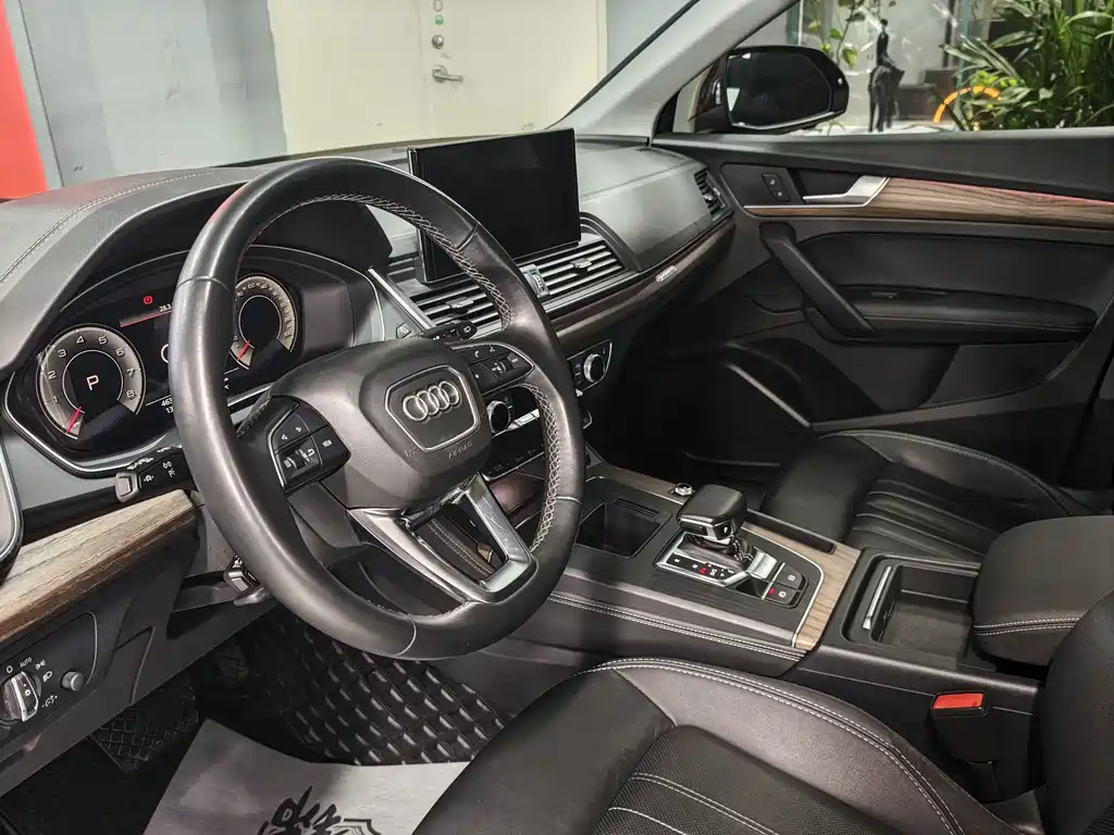 Audi Q5L 2022 40T luxury and elegant model купить на сайте DeffCars