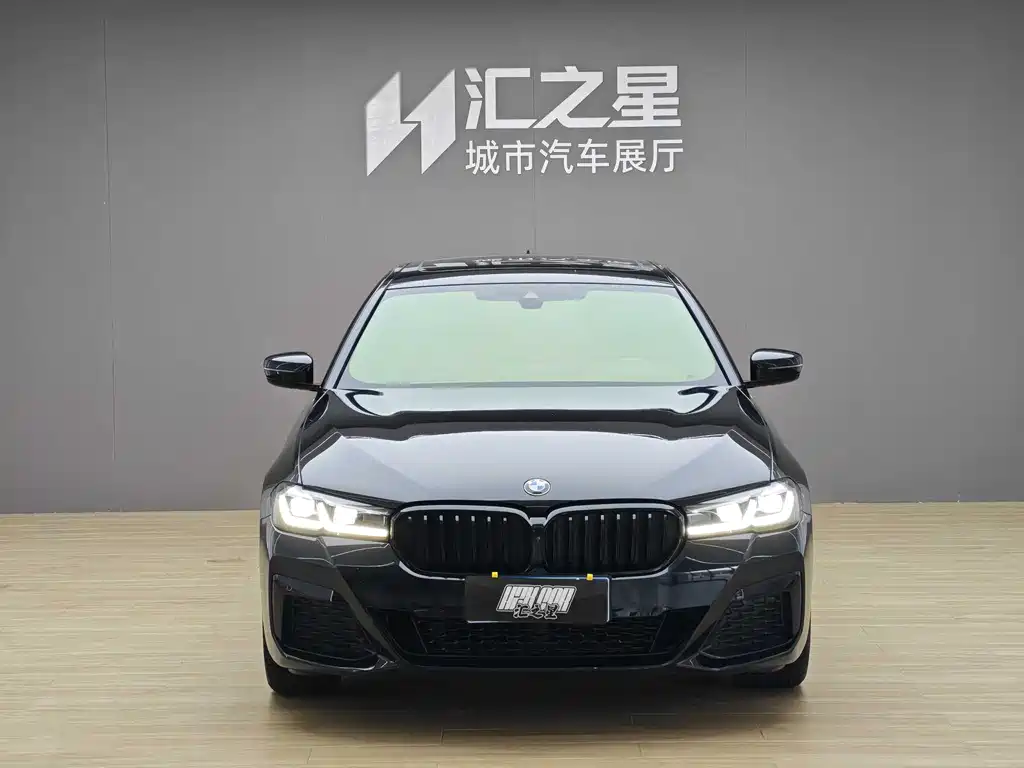 BMW 5 Series 2023 530Li Exclusive M Sports Package купить на сайте DeffCars