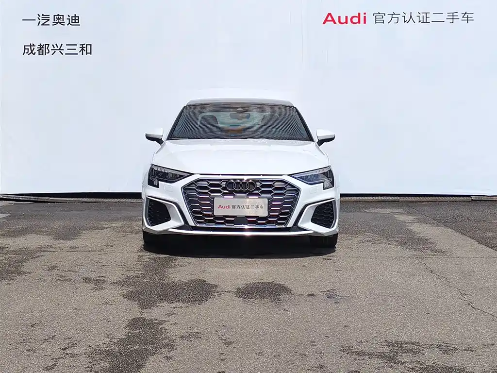 Audi A3 2024 A3L Limousine 35 TFSI Fashionable and Sporty купить на сайте DeffCars