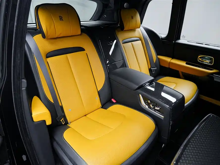 Cullinan 2020 Black Badge купить на сайте DeffCars