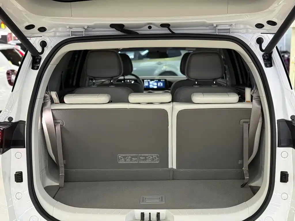 Fengxing Yacht 2022 1.5T DCT Wave Chasing Edition купить на сайте DeffCars