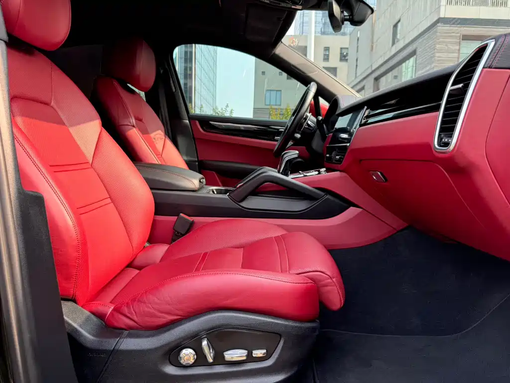 Cayenne 2019 Cayenne Coupé 3.0T купить на сайте DeffCars