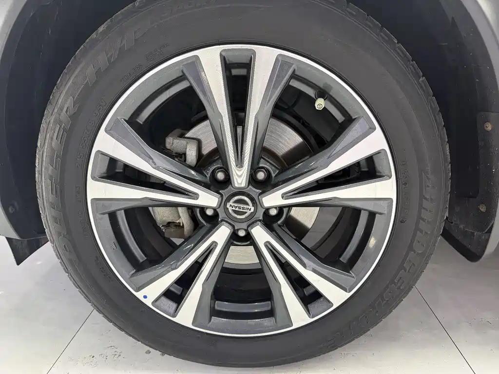 Qashqai 2022 2.0L CVT XV Prem Deluxe Edition купить на сайте DeffCars