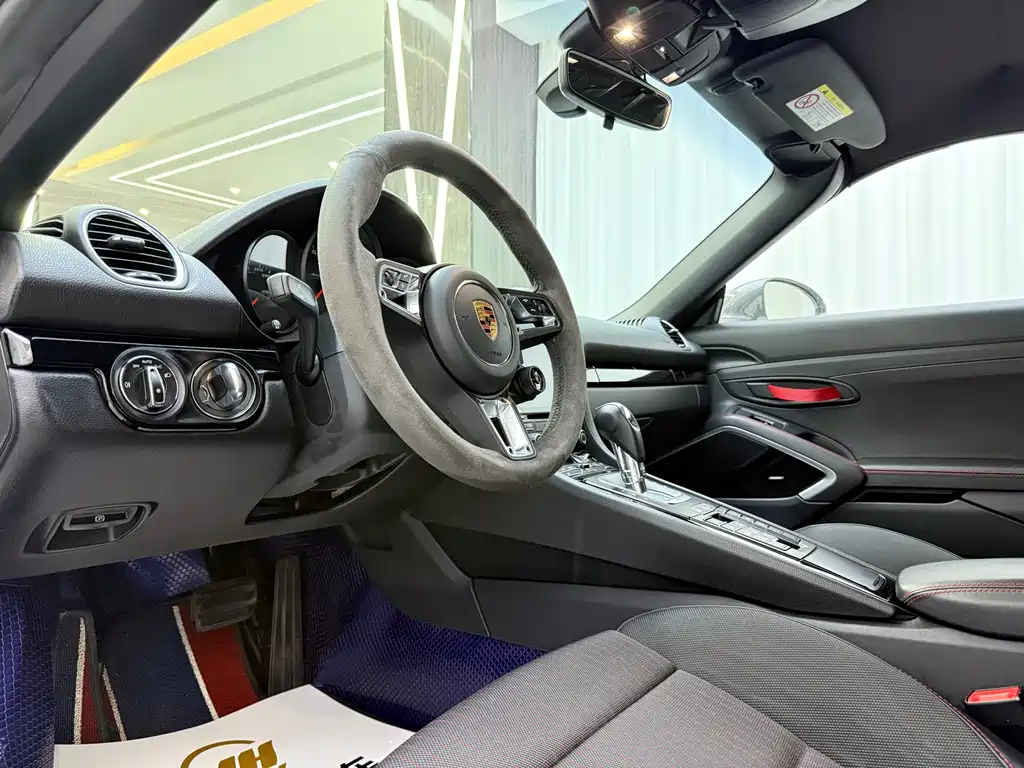 Porsche 718 2019 Boxster T 2.0T купить на сайте DeffCars