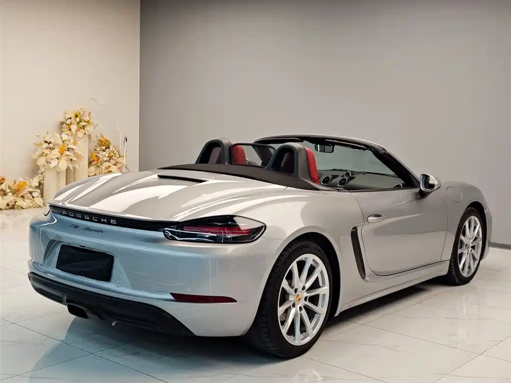 Porsche 718 2018 Boxster 2.0T купить на сайте DeffCars