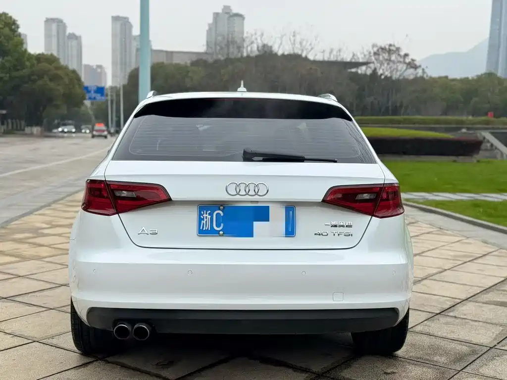 Audi A3 2016 Sportback 40 TFSI Fashion купить на сайте DeffCars