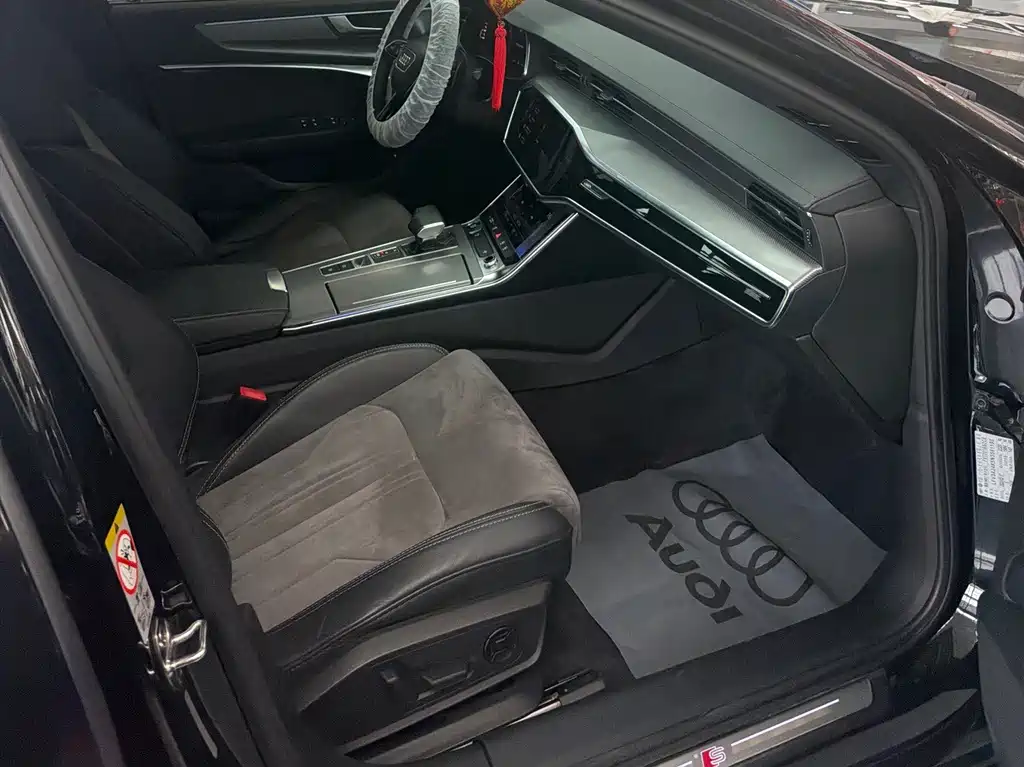 Audi A6L 2021 40 TFSI luxury and dynamic model купить на сайте DeffCars