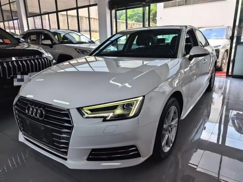 Audi A4L 2018 30th Anniversary Model 40 TFSI Enterprising купить на сайте DeffCars