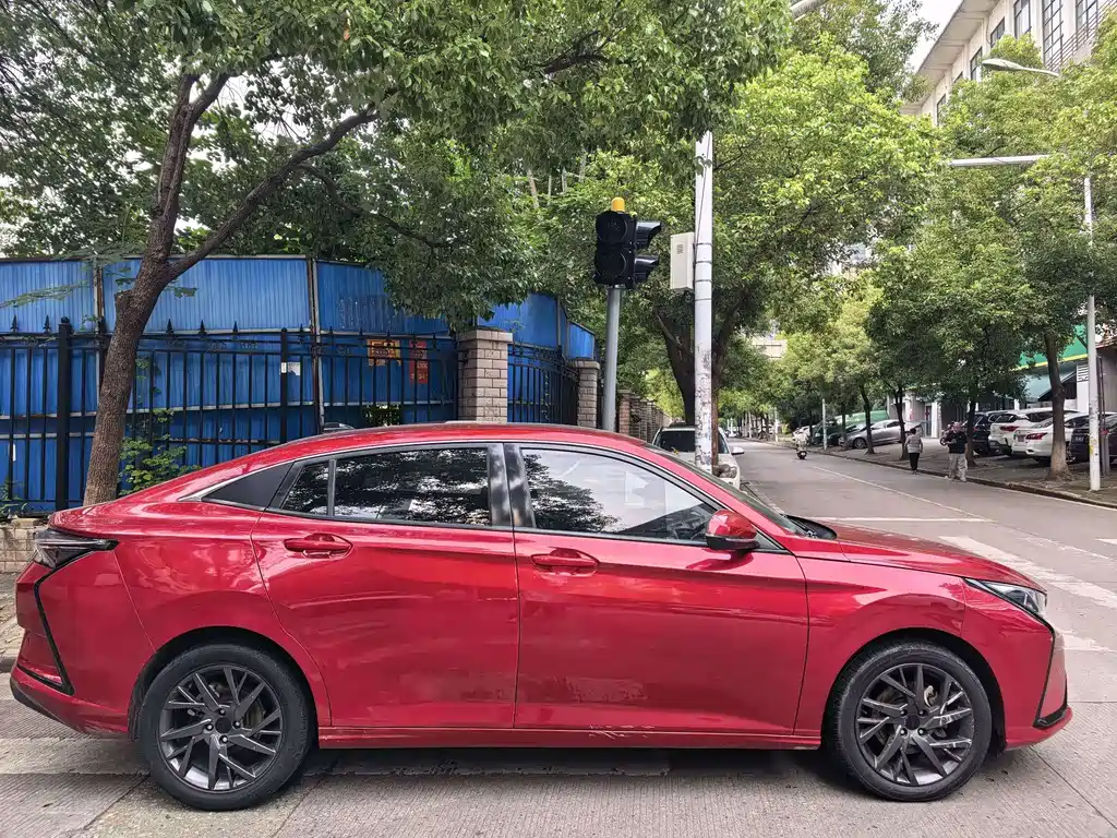 Yixuan 2020 230T automatic dazzling version купить на сайте DeffCars