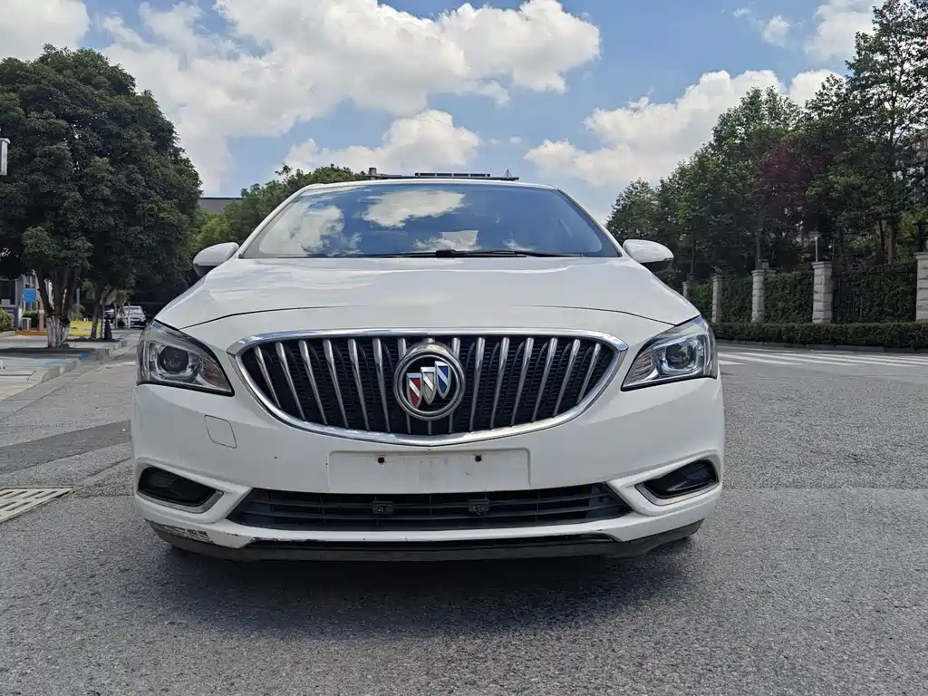 Weilan 2015 Sedan 15S Automatic Leading Type купить на сайте DeffCars