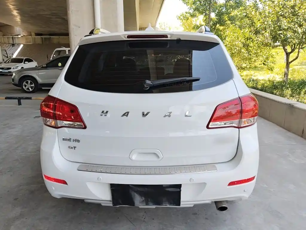 Haval H6 2016 upgraded version 1.5T automatic two-wheel drive elite type купить на сайте DeffCars