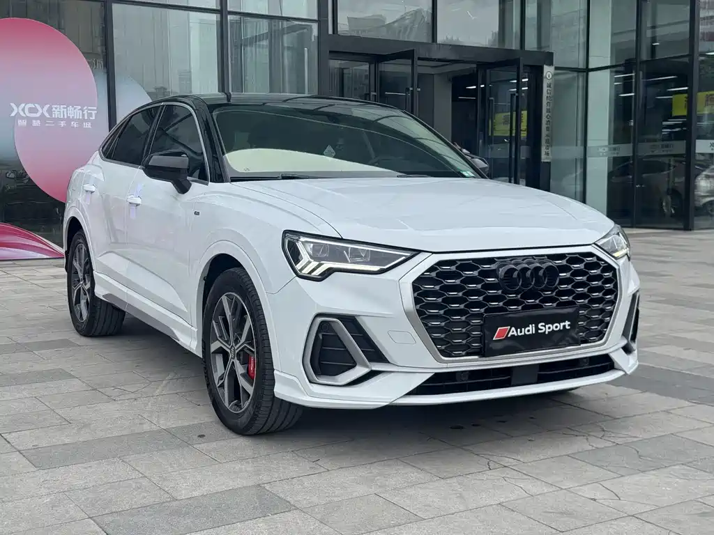Audi Q3 Sportback 2020 40 TFSI Fashion купить на сайте DeffCars