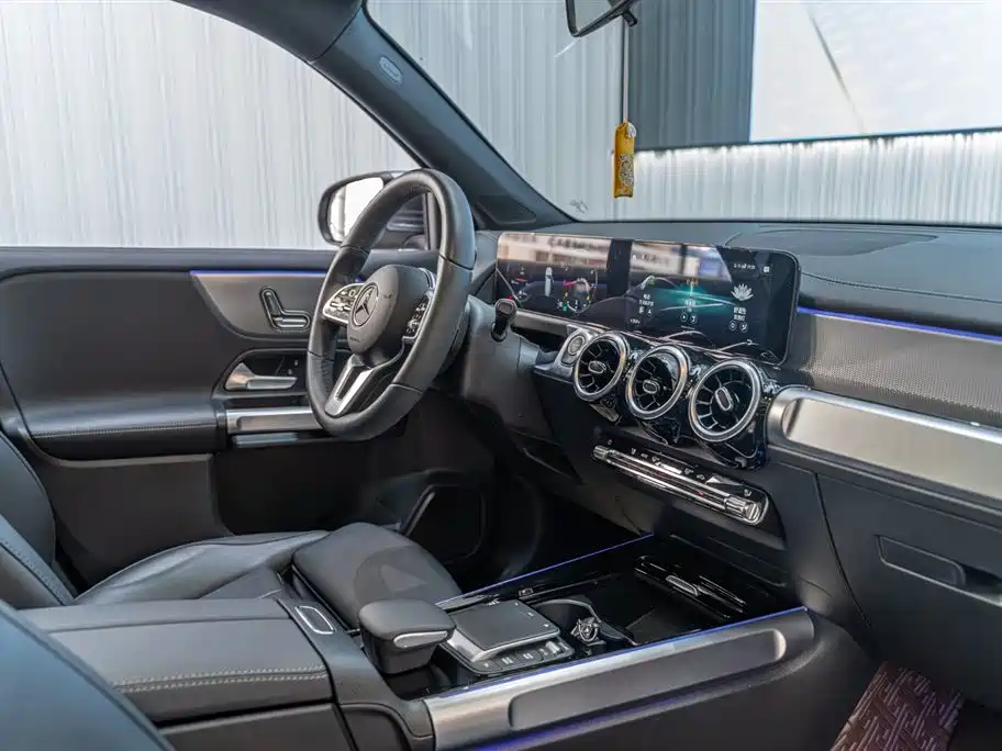 Mercedes-Benz GLB 2022 facelift version 2 GLB 200 fashion model купить на сайте DeffCars