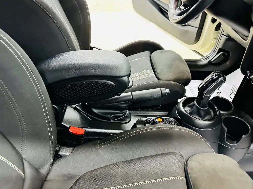 MINI 2021 1.5T COOPER racer купить на сайте DeffCars