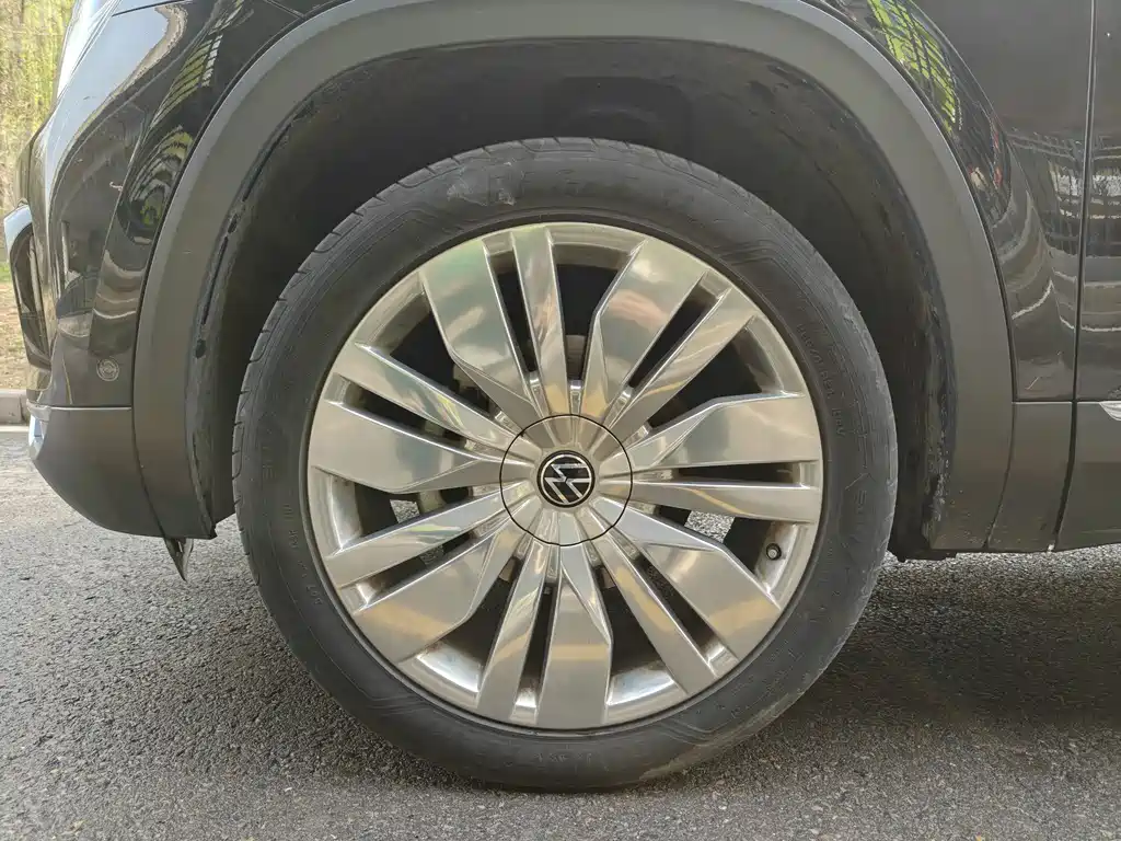 Touron 2023 380TSI four-wheel drive supreme flagship version купить на сайте DeffCars