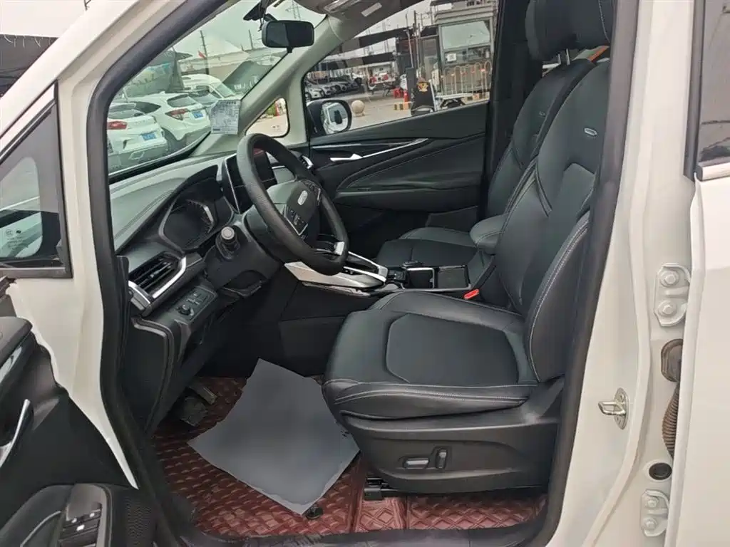 Maxus G50 2019 1.5T first automatic luxury version 6 seats купить на сайте DeffCars