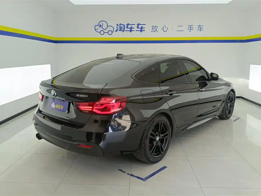BMW 3 Series GT 2020 320i M Sports Night Edition купить на сайте DeffCars