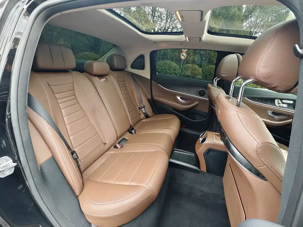 Mercedes-Benz E-Class 2017 E 300 L Sports Luxury Model купить на сайте DeffCars