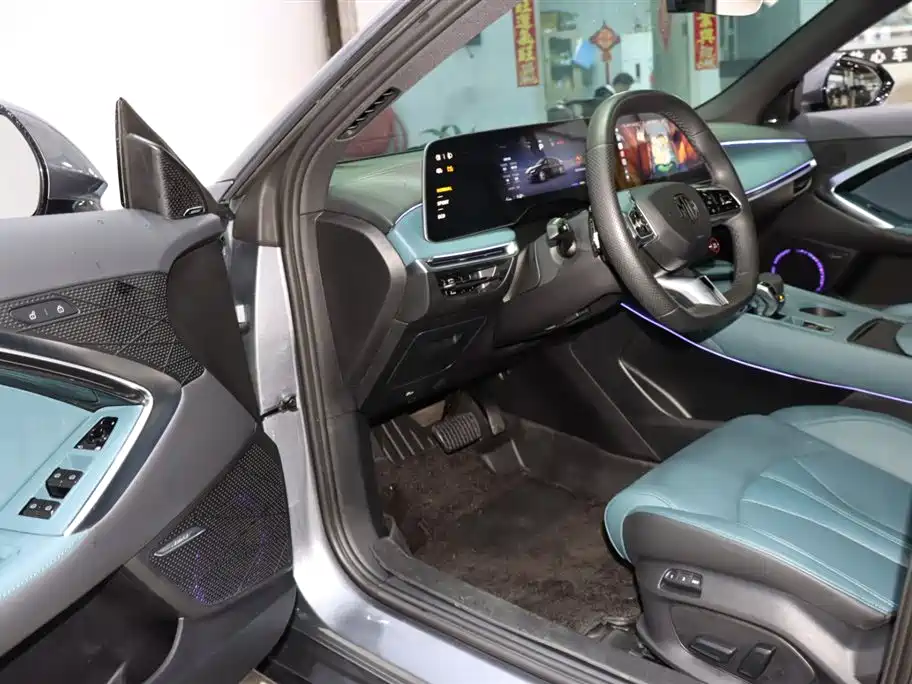 MG7 2025 2.0T Trophy+ Super Sports Edition купить на сайте DeffCars