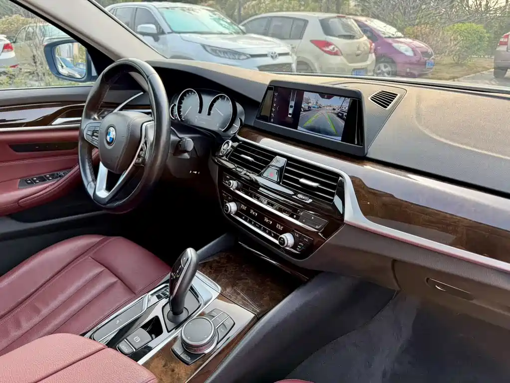 BMW 5 Series 2018 528Li Special Edition launched купить на сайте DeffCars
