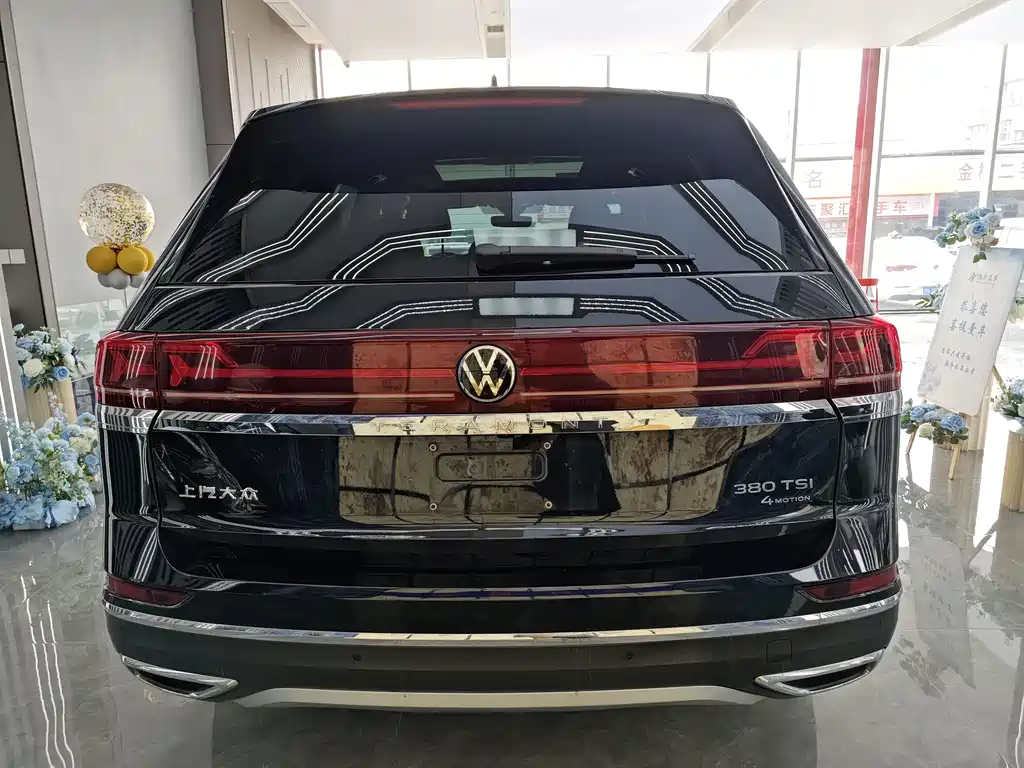 Touron 2022 380TSI four-wheel drive luxury version купить на сайте DeffCars