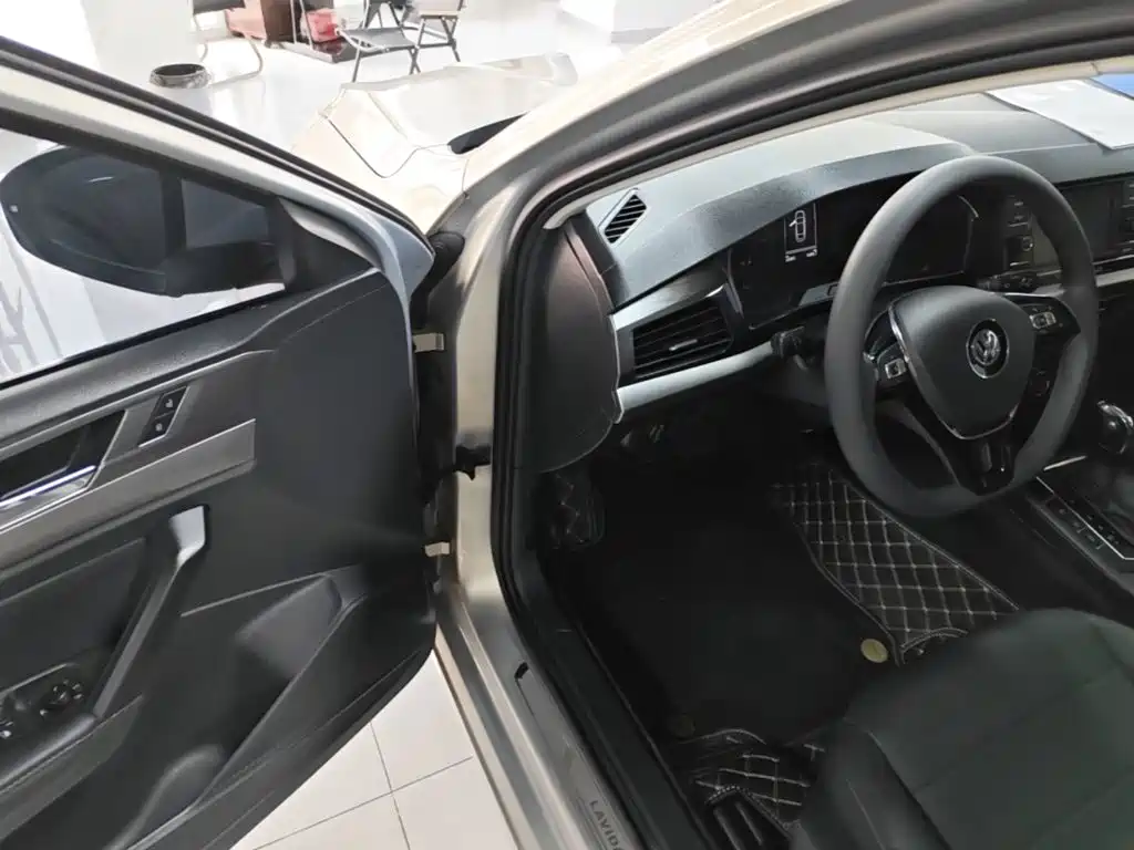 LAVIDA 2018 1.5L automatic comfort version National V купить на сайте DeffCars